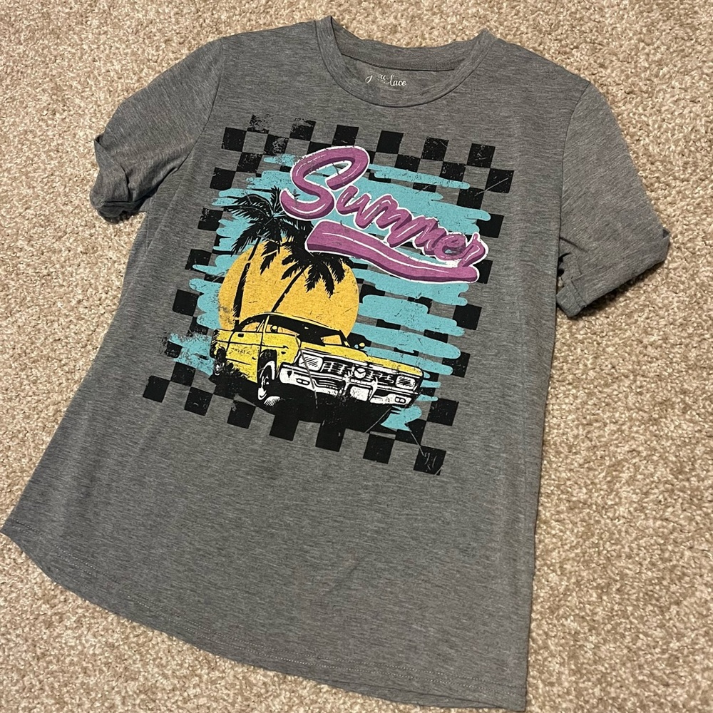 Grace & Lace Gray Tee with Vibrant Summer Graphic
